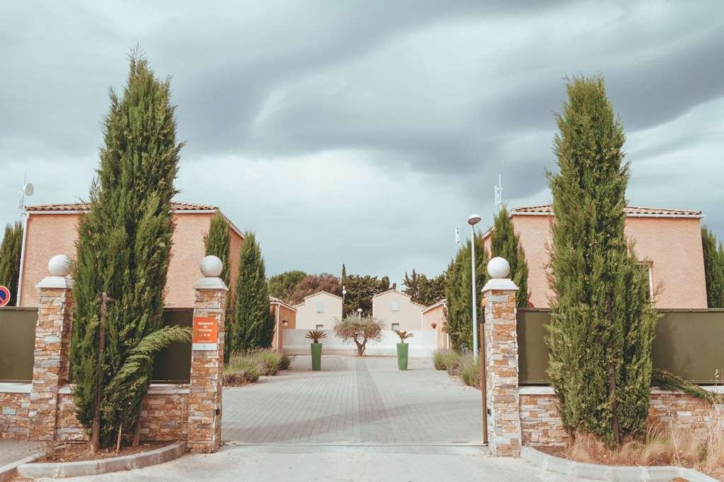 Terres De France - Le Domaine De Bacchus Hotel Saint-Christol  Exterior photo