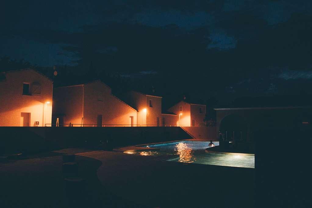 Terres De France - Le Domaine De Bacchus Hotel Saint-Christol  Exterior photo